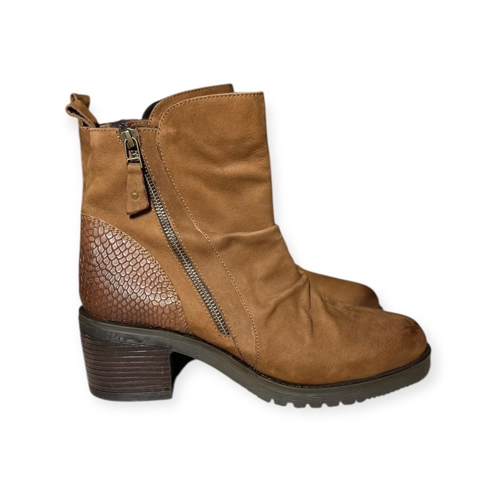 🌻NEW Vintage Foundry Co Charlotte Brown Leather Bootie Women's Size 10